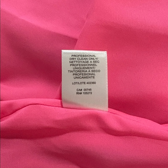 Halston Iliana Crepe Draped Top in Neon Pink SZ 10 NWT - Picture 8 of 8